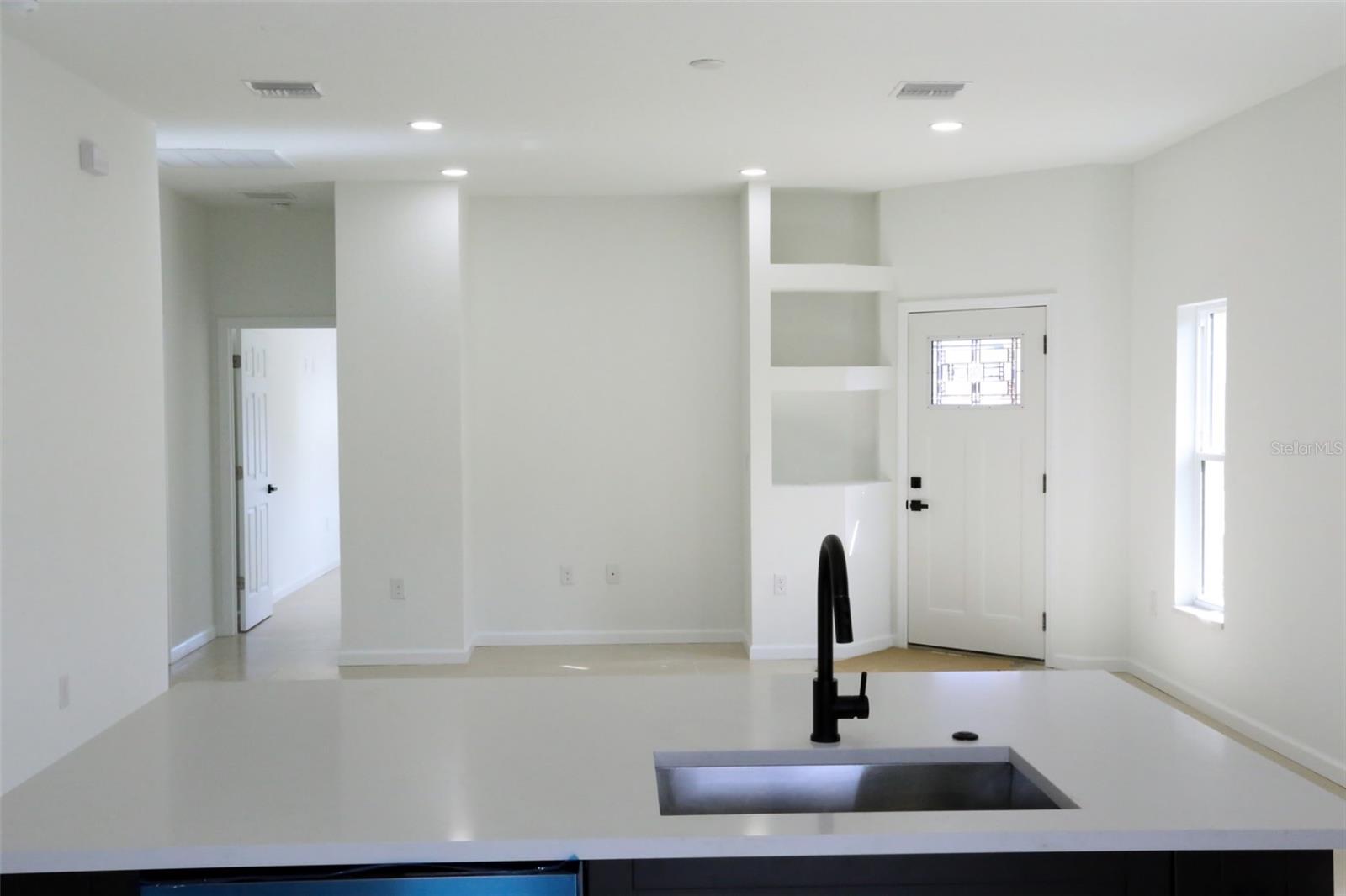 Image 11 of 15 For 4225 Elson Avenue