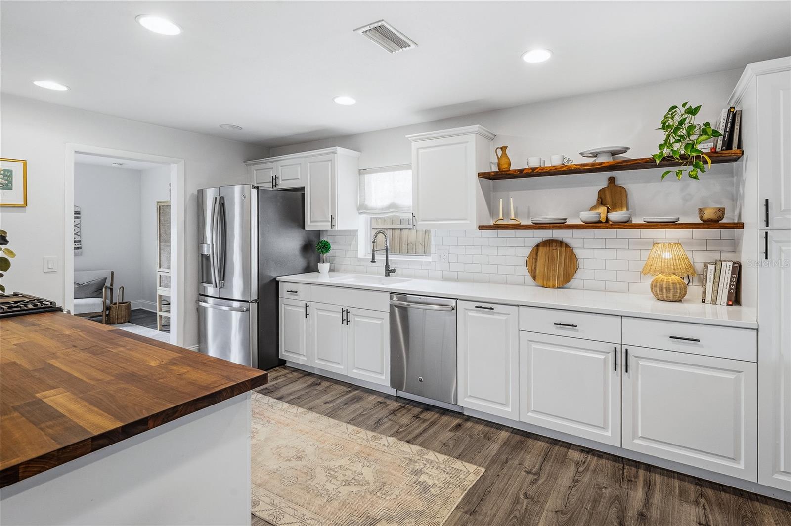 Image 19 of 42 For 2707 Tierra Circle