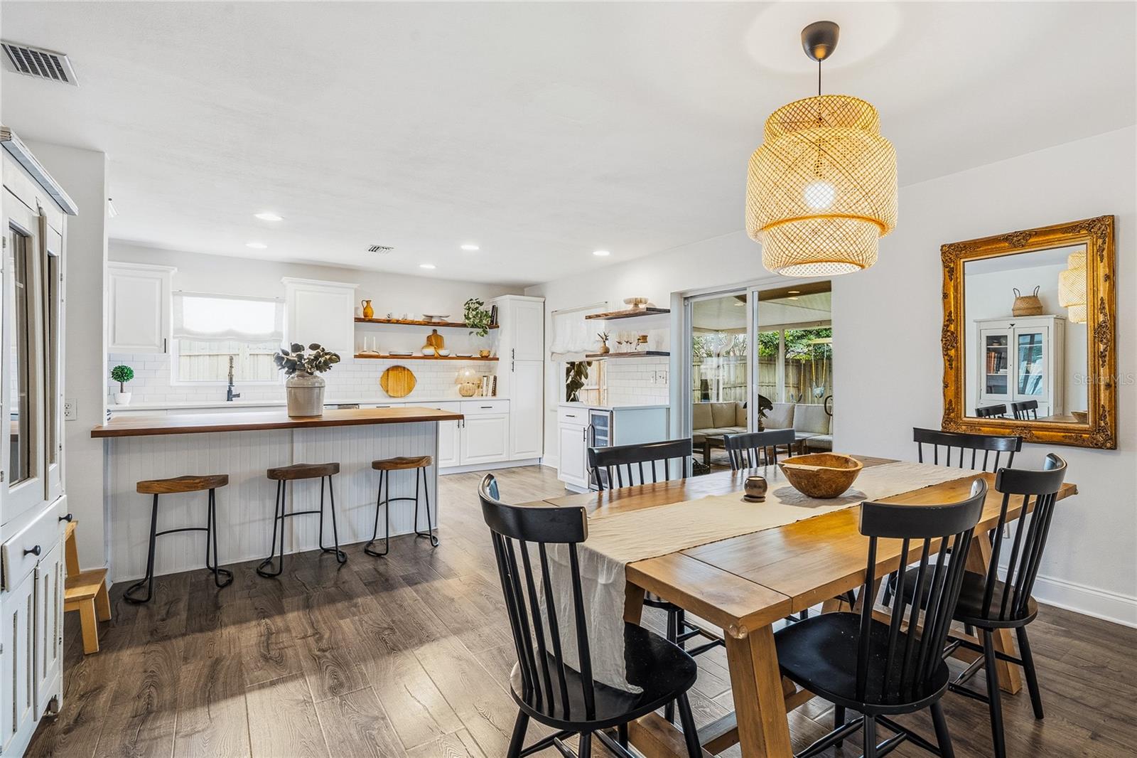 Image 22 of 42 For 2707 Tierra Circle