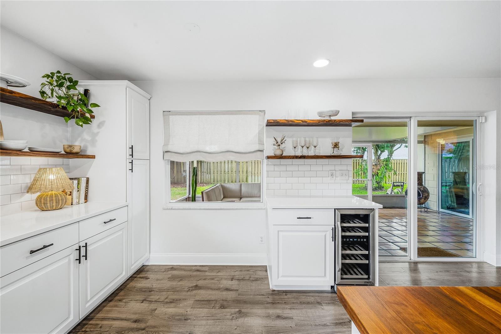 Image 5 of 42 For 2707 Tierra Circle
