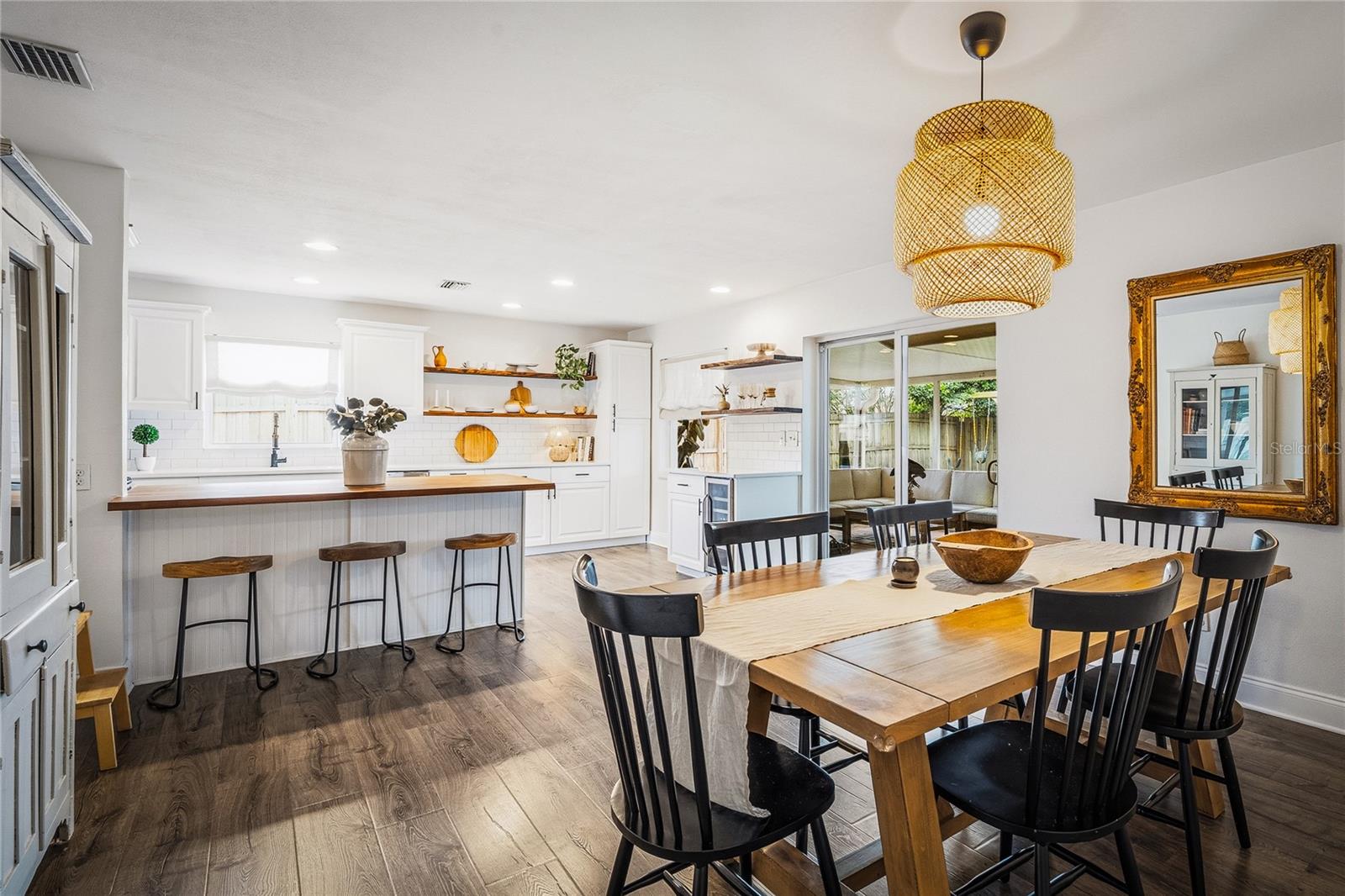 Image 7 of 42 For 2707 Tierra Circle