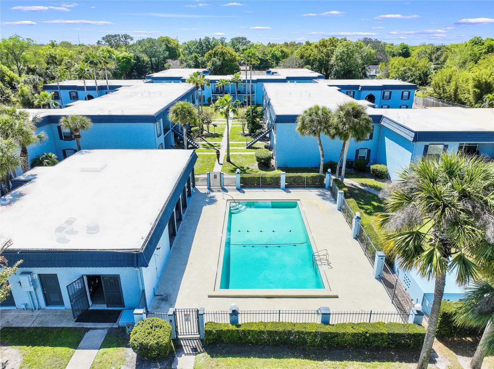 Image 15 of 23 For 5200 Curry Ford Road 102