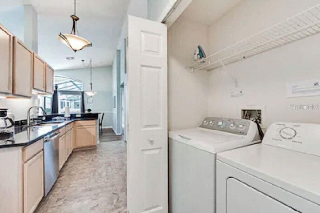 Image 5 of 9 For 768 Majesty Drive