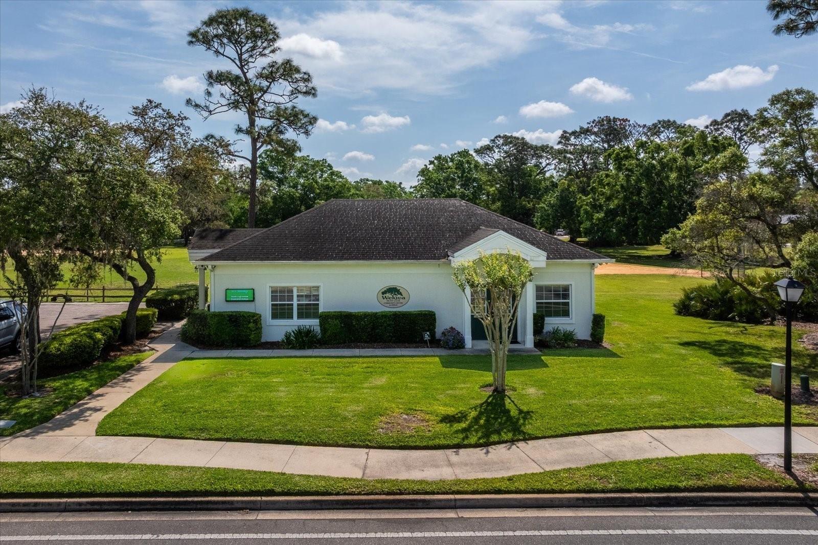 Image 42 of 44 For 450 Stanton Place