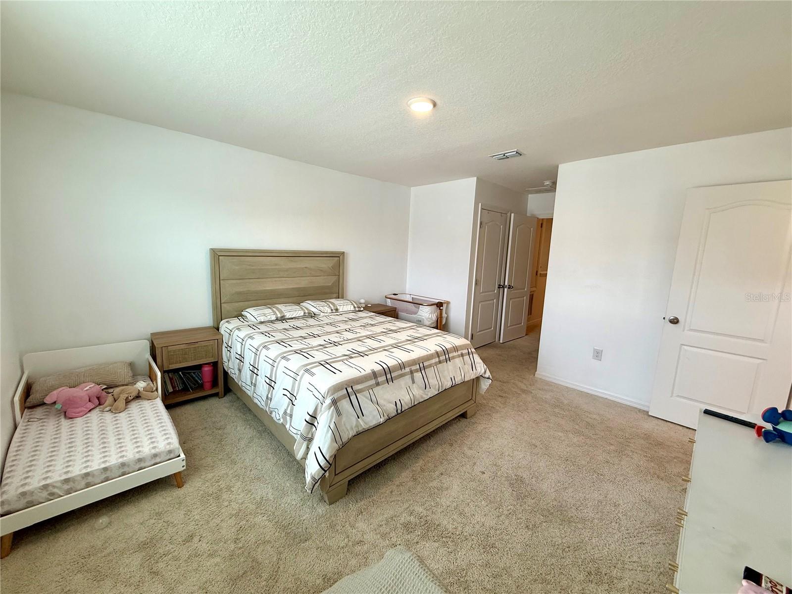 Image 20 of 37 For 4910 Coral Castle Drive