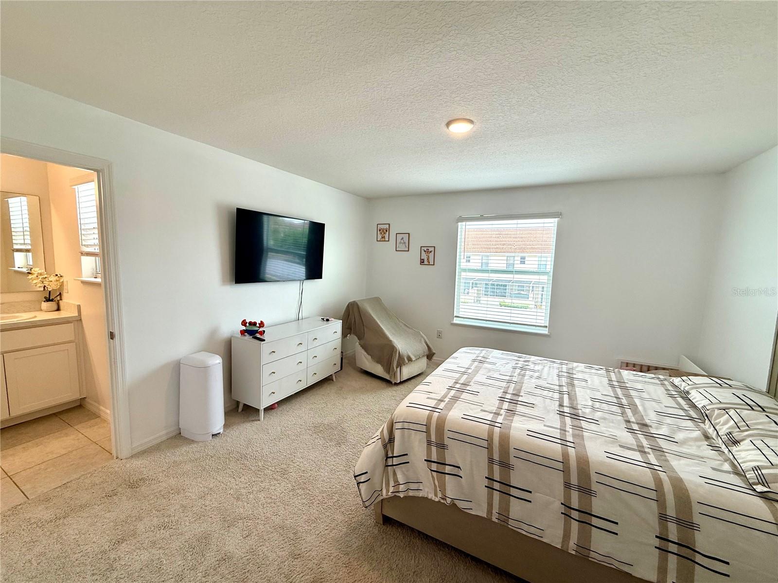 Image 21 of 37 For 4910 Coral Castle Drive