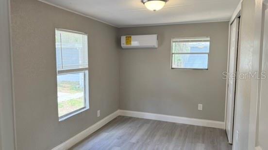 Image 32 of 37 For 10920-10928 Malati Street