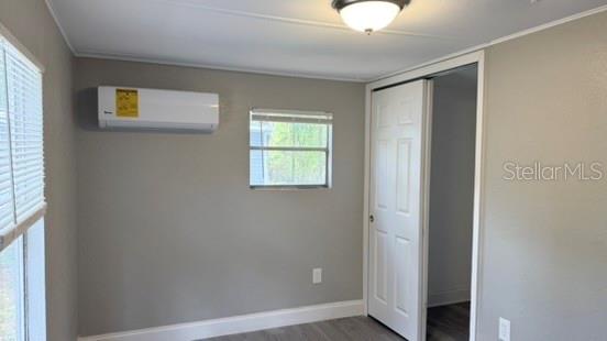 Image 33 of 37 For 10920-10928 Malati Street