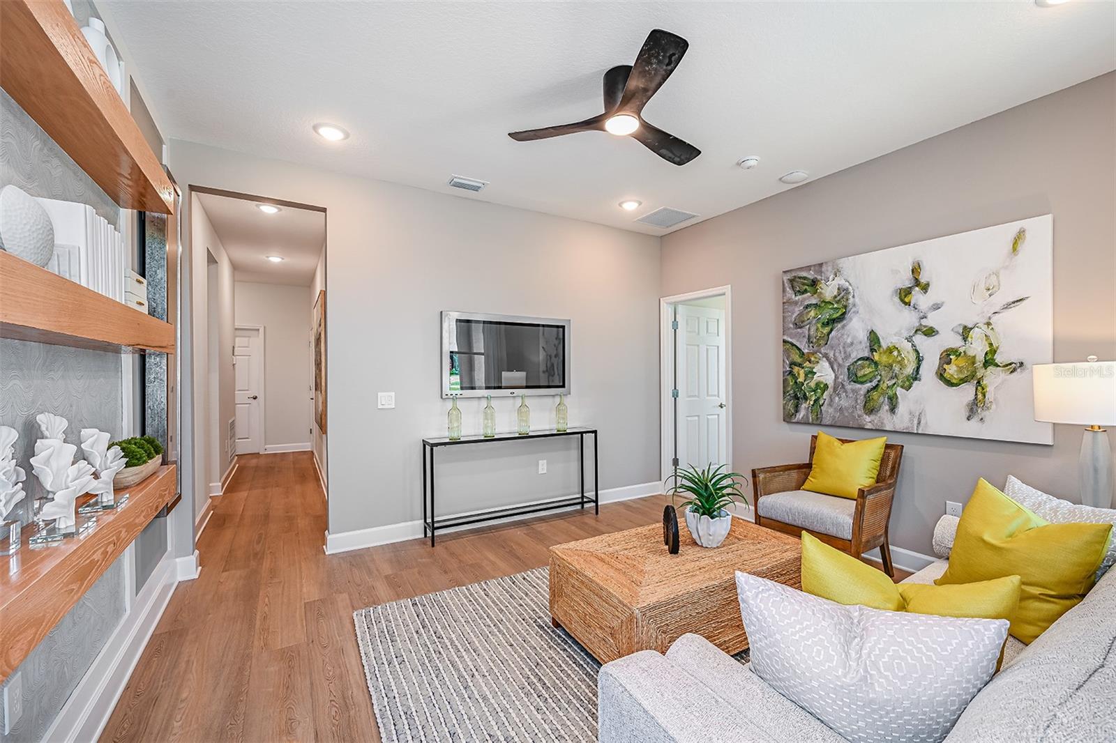 Image 14 of 32 For 2064 Starflower Lane