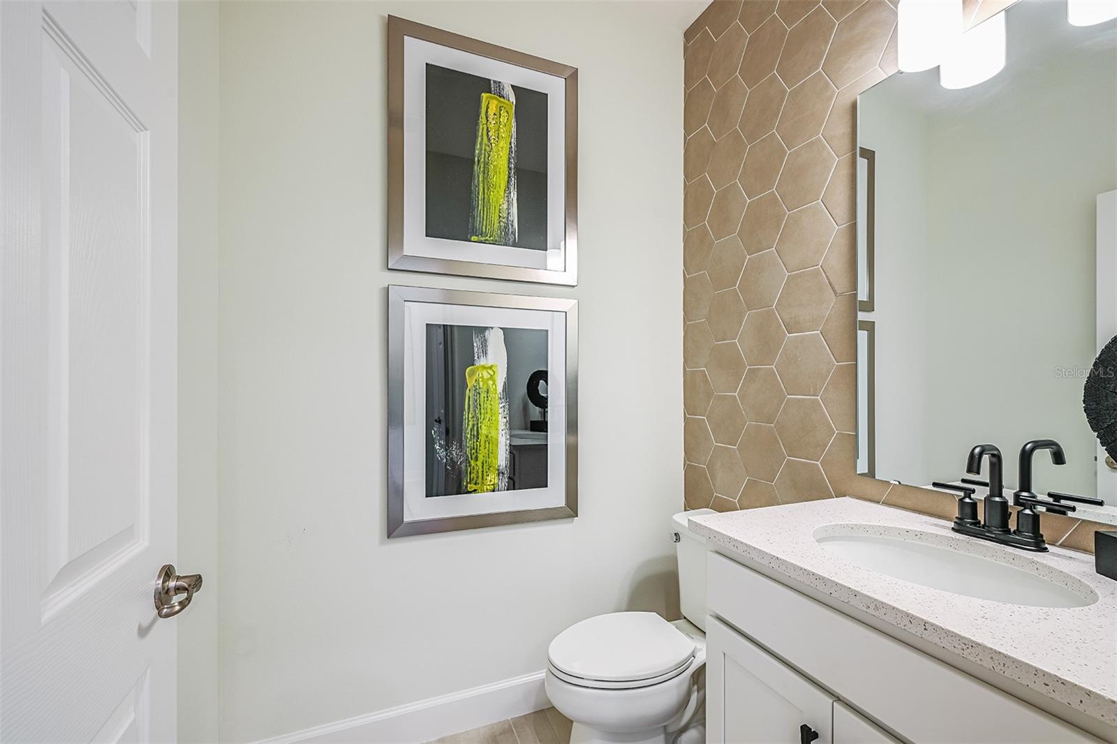 Image 25 of 32 For 2064 Starflower Lane