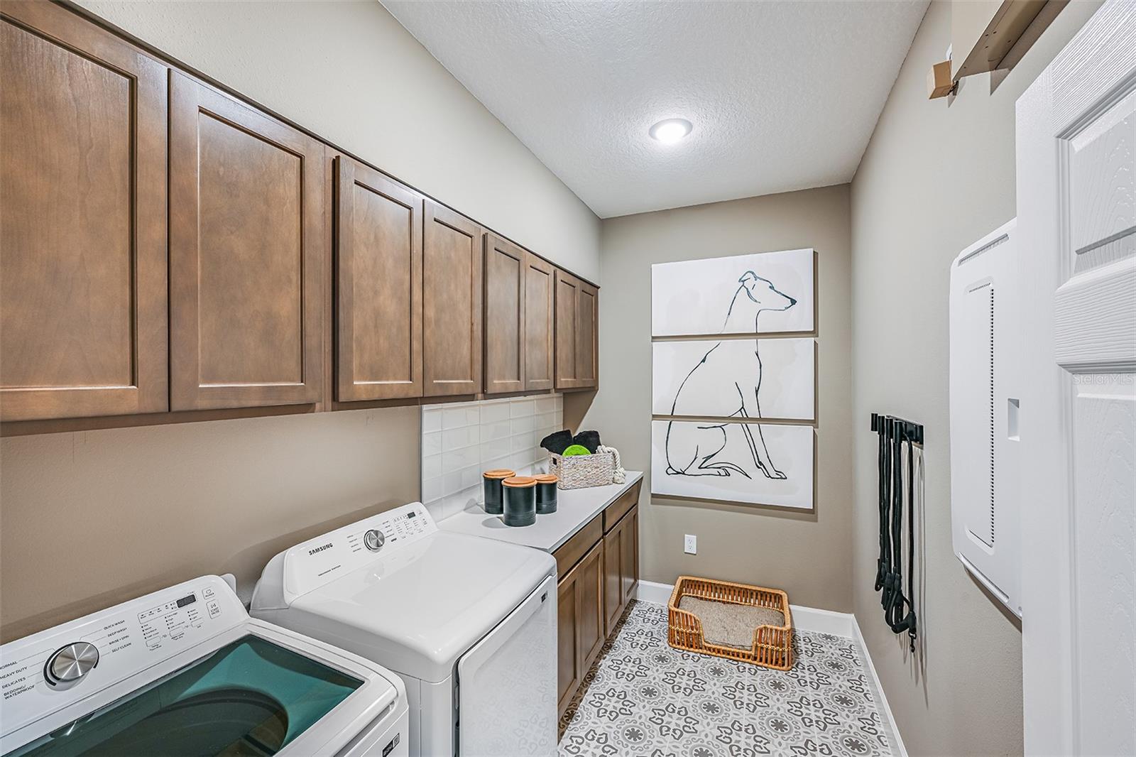 Image 26 of 32 For 2064 Starflower Lane