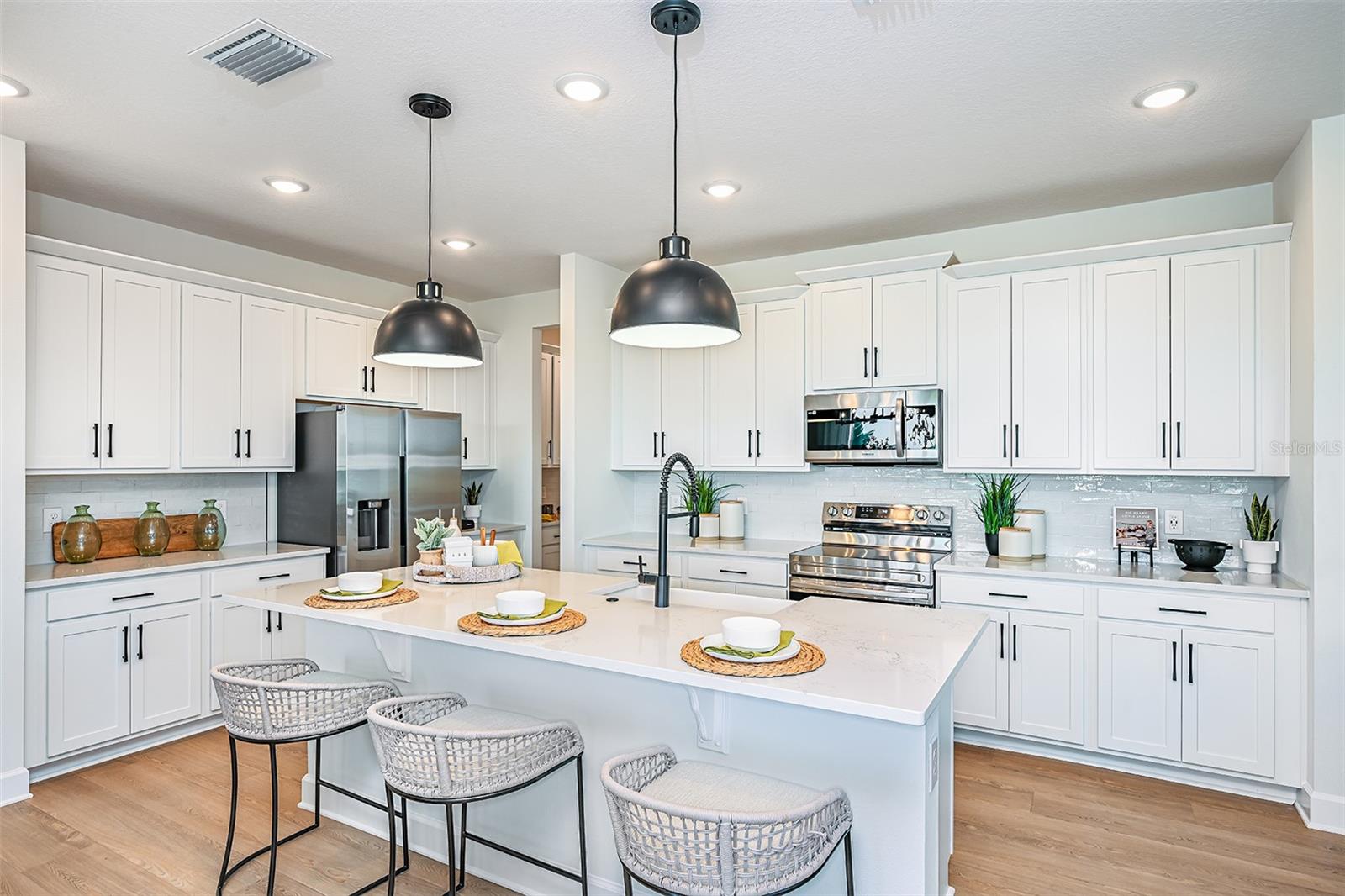 Image 8 of 32 For 2064 Starflower Lane