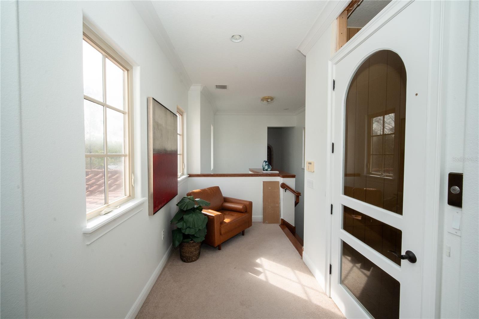 Image 20 of 45 For 719 Eastlawn Drive