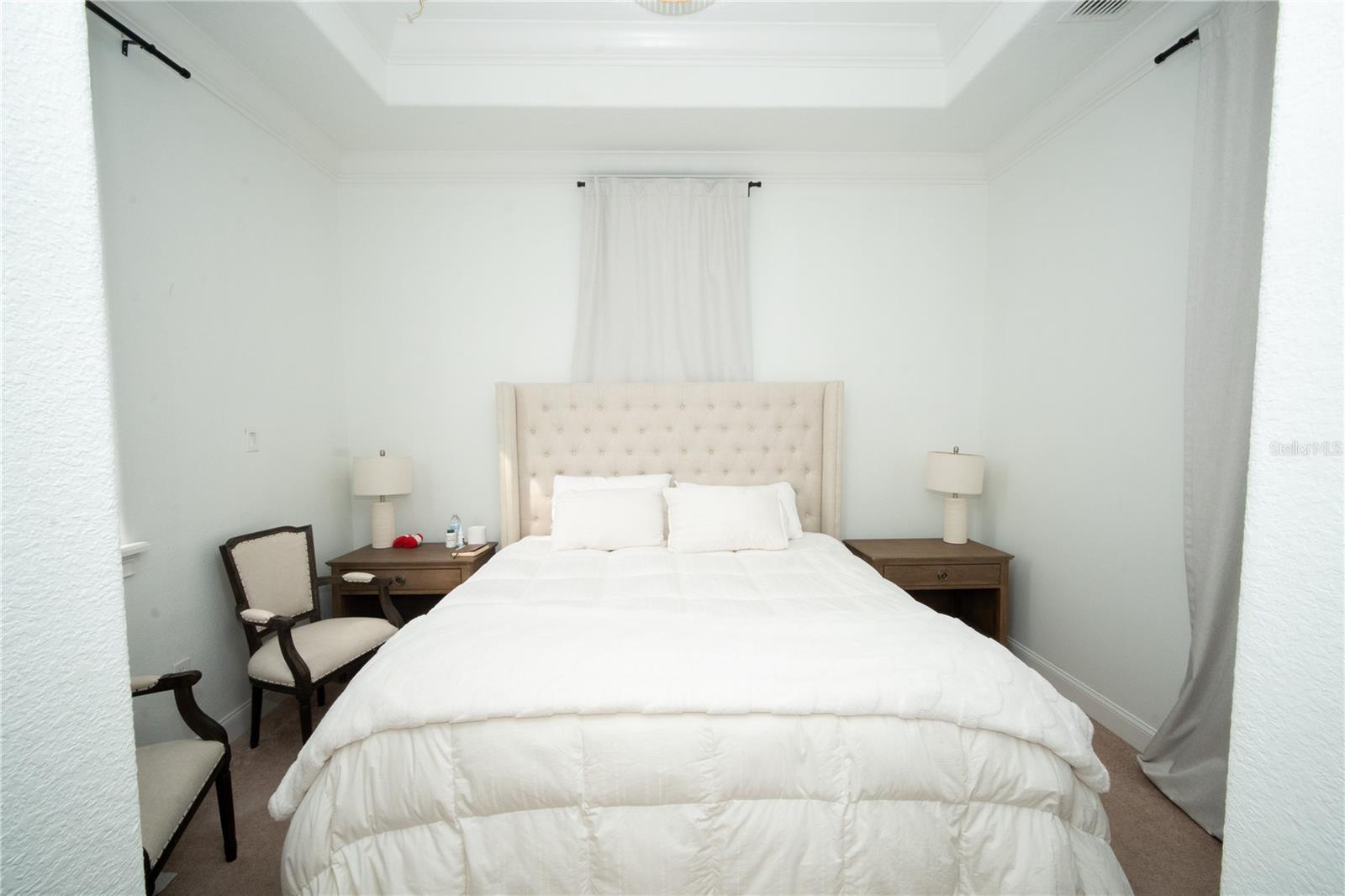 Image 22 of 45 For 719 Eastlawn Drive