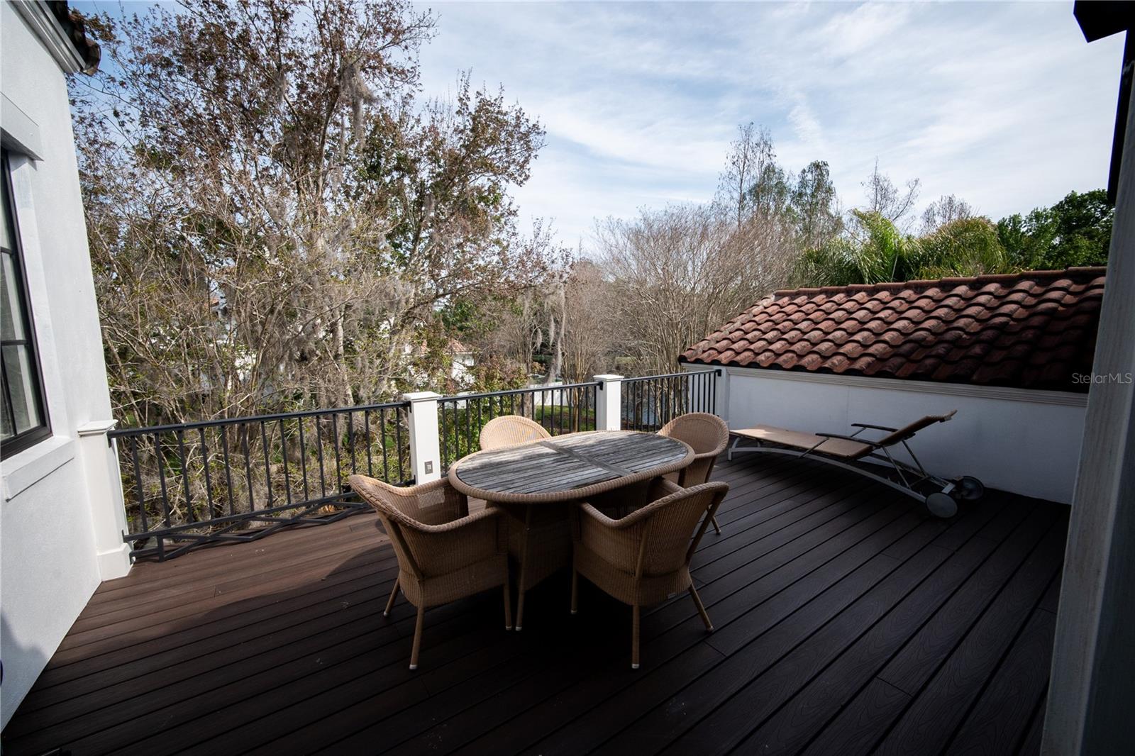 Image 34 of 45 For 719 Eastlawn Drive