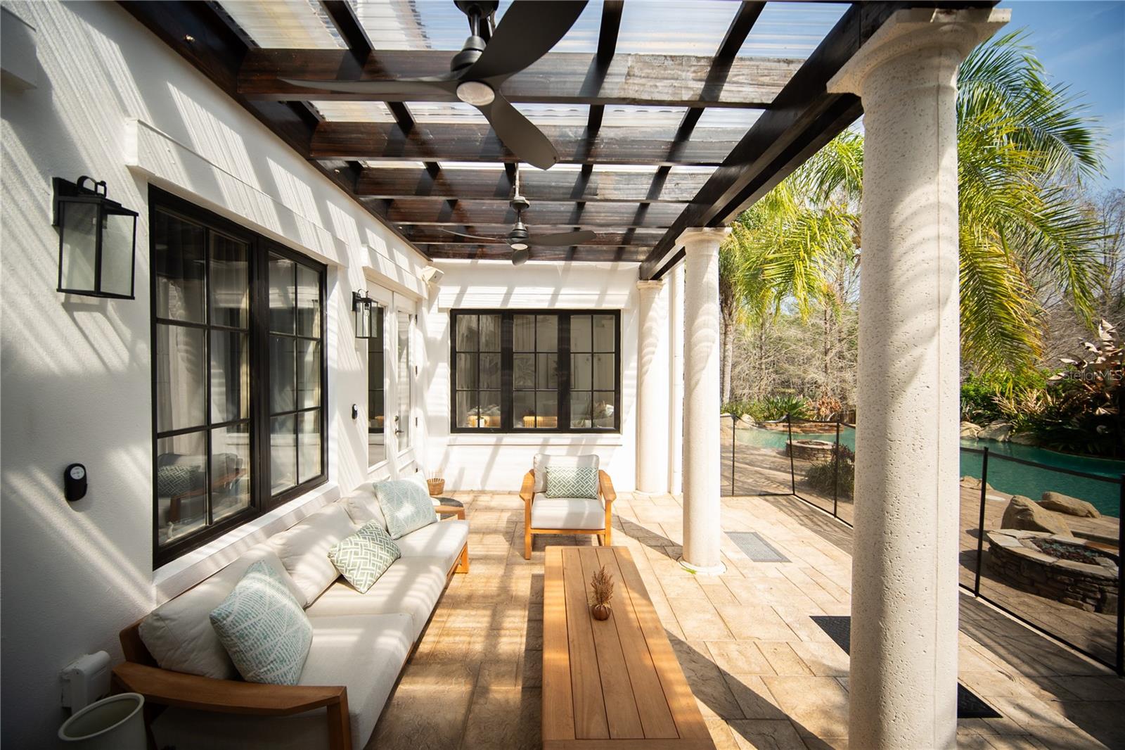 Image 39 of 45 For 719 Eastlawn Drive