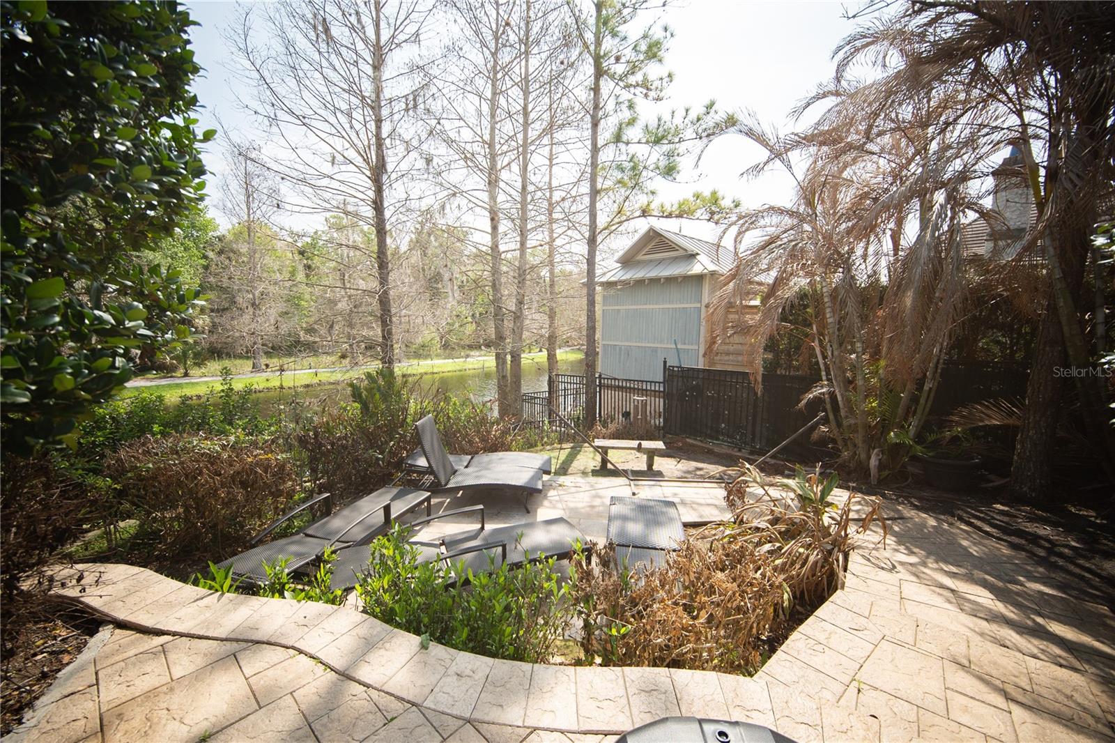 Image 42 of 45 For 719 Eastlawn Drive