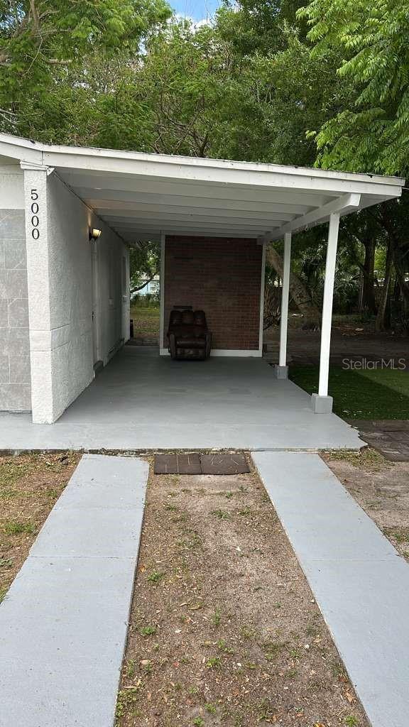 Image 3 of 17 For 5000 Manduria Street