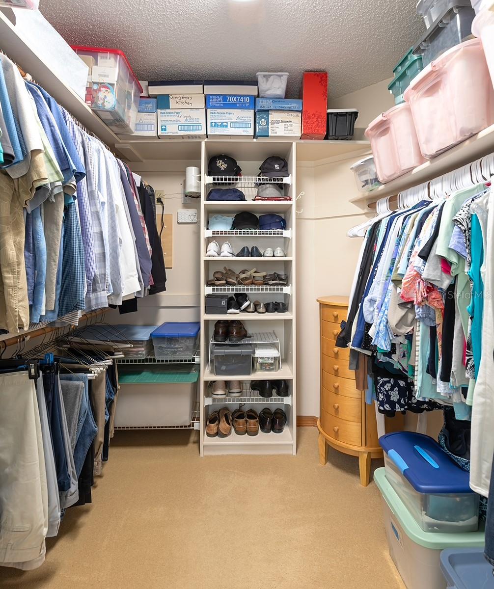 Image 19 of 36 For 808 Silverwood Drive