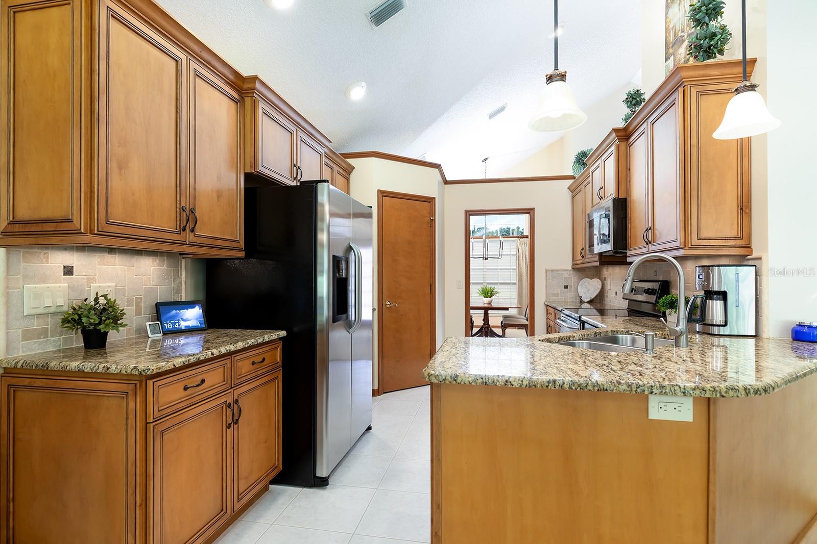 Image 9 of 36 For 808 Silverwood Drive