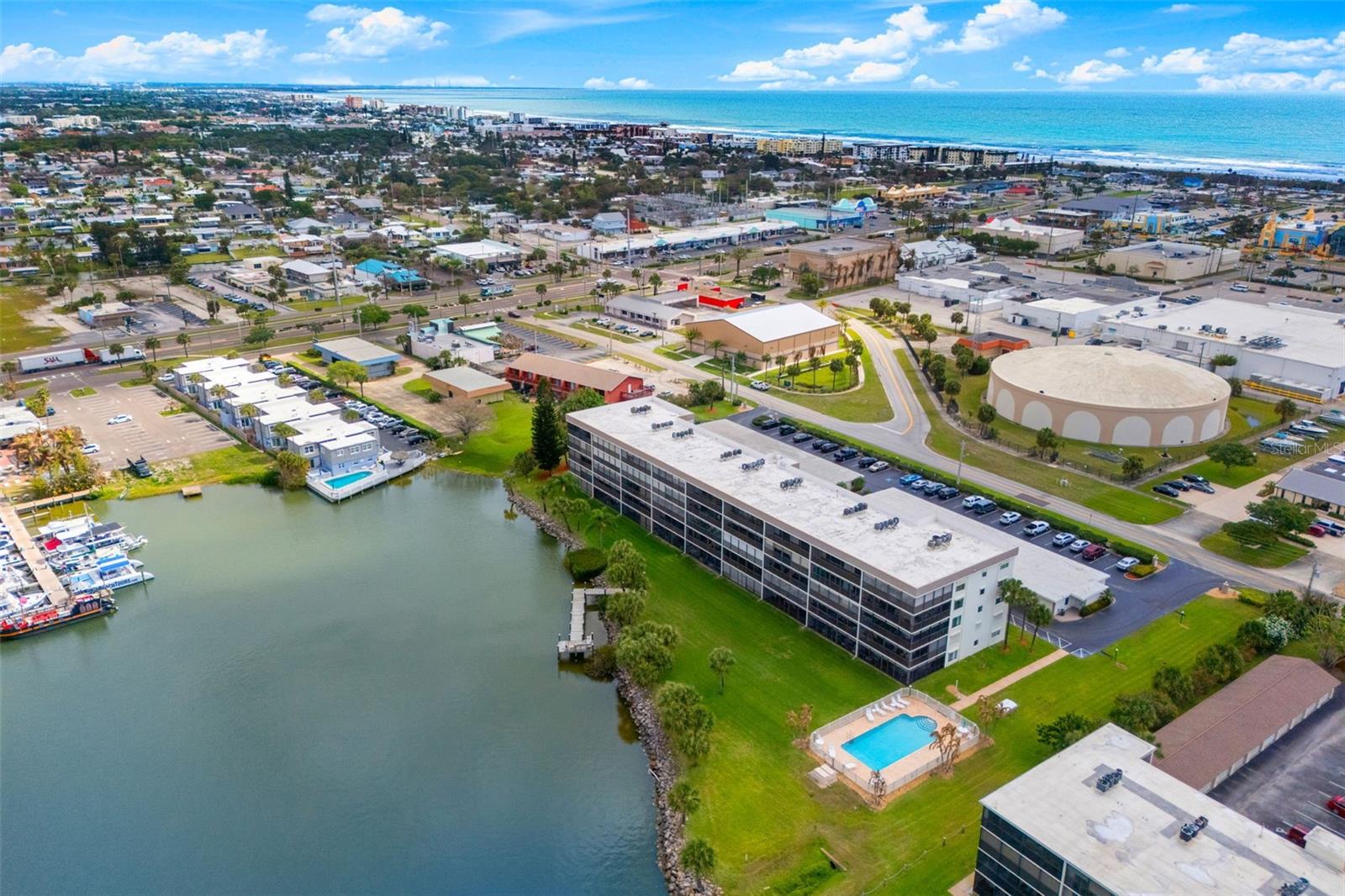 Image 34 of 46 For 3873 Banana River Boulevard 103