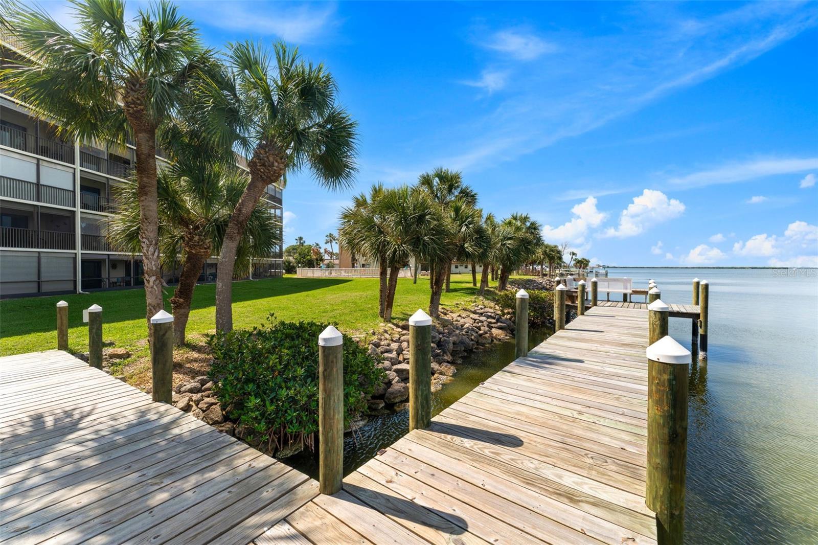 Image 39 of 46 For 3873 Banana River Boulevard 103