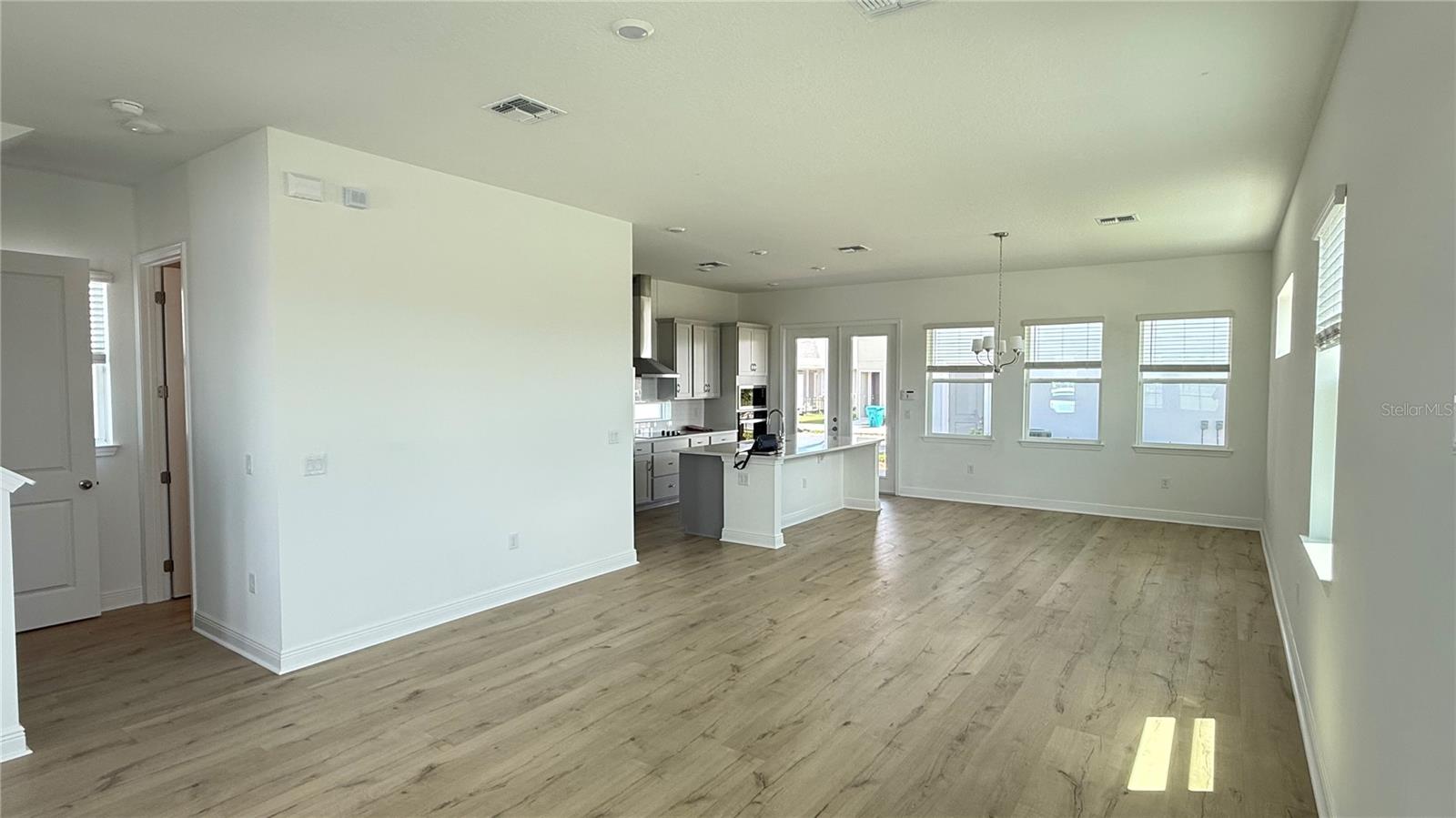 Image 3 of 62 For 9602 Rodbell Street