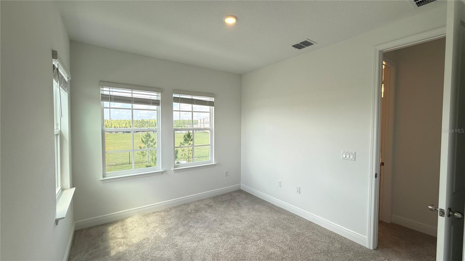 Image 33 of 62 For 9602 Rodbell Street