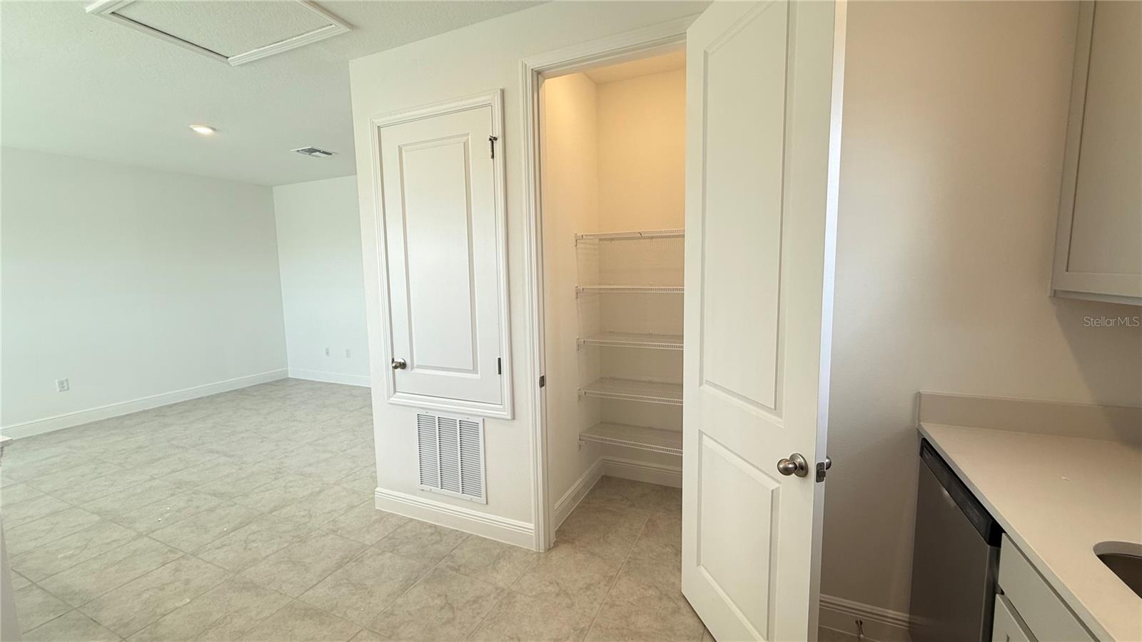 Image 50 of 62 For 9602 Rodbell Street