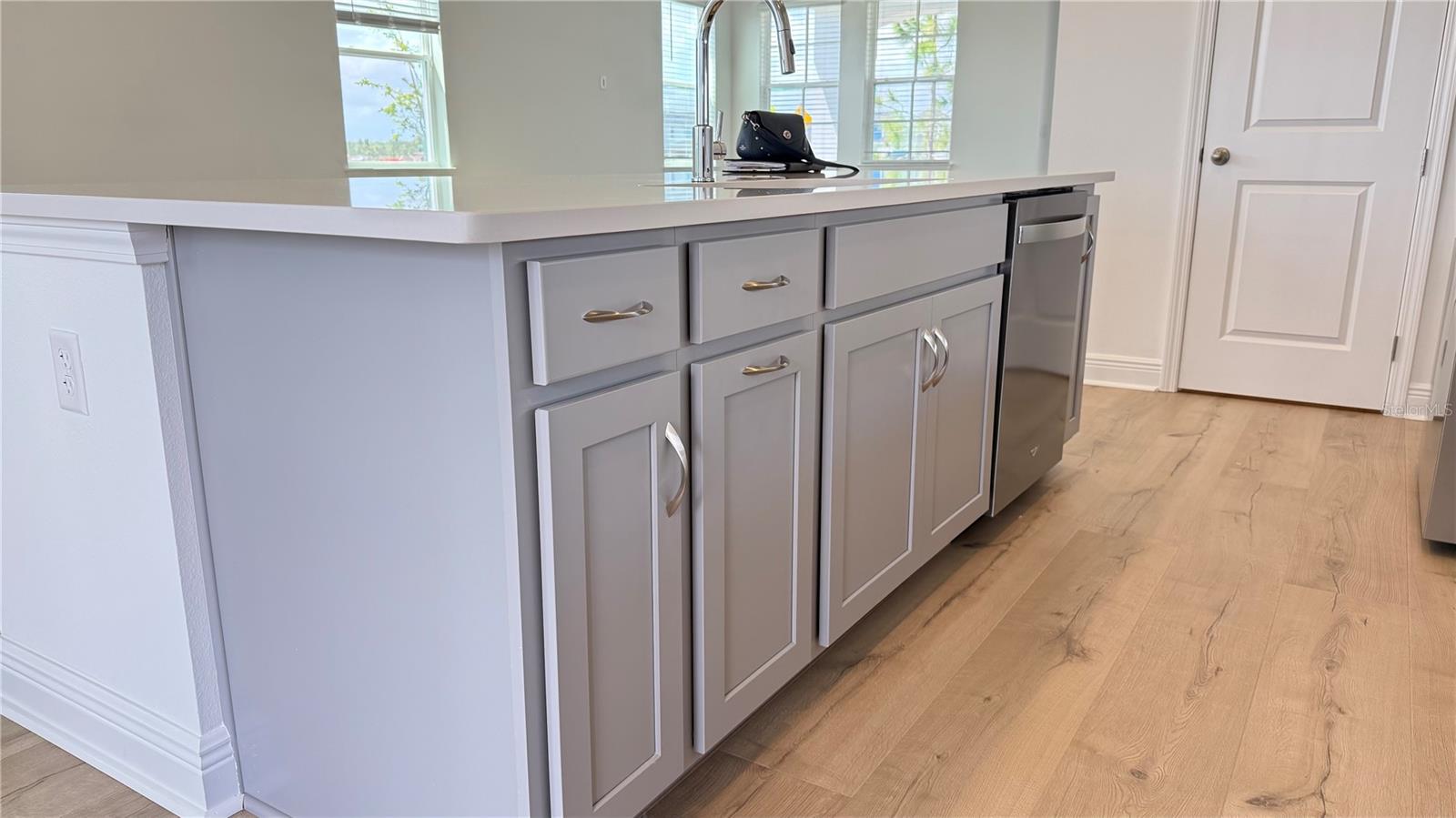 Image 7 of 62 For 9602 Rodbell Street