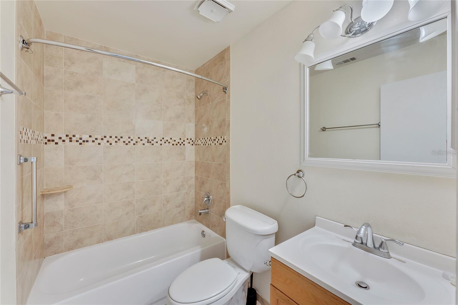 Image 13 of 17 For 1362 Pleasant Oak Lane