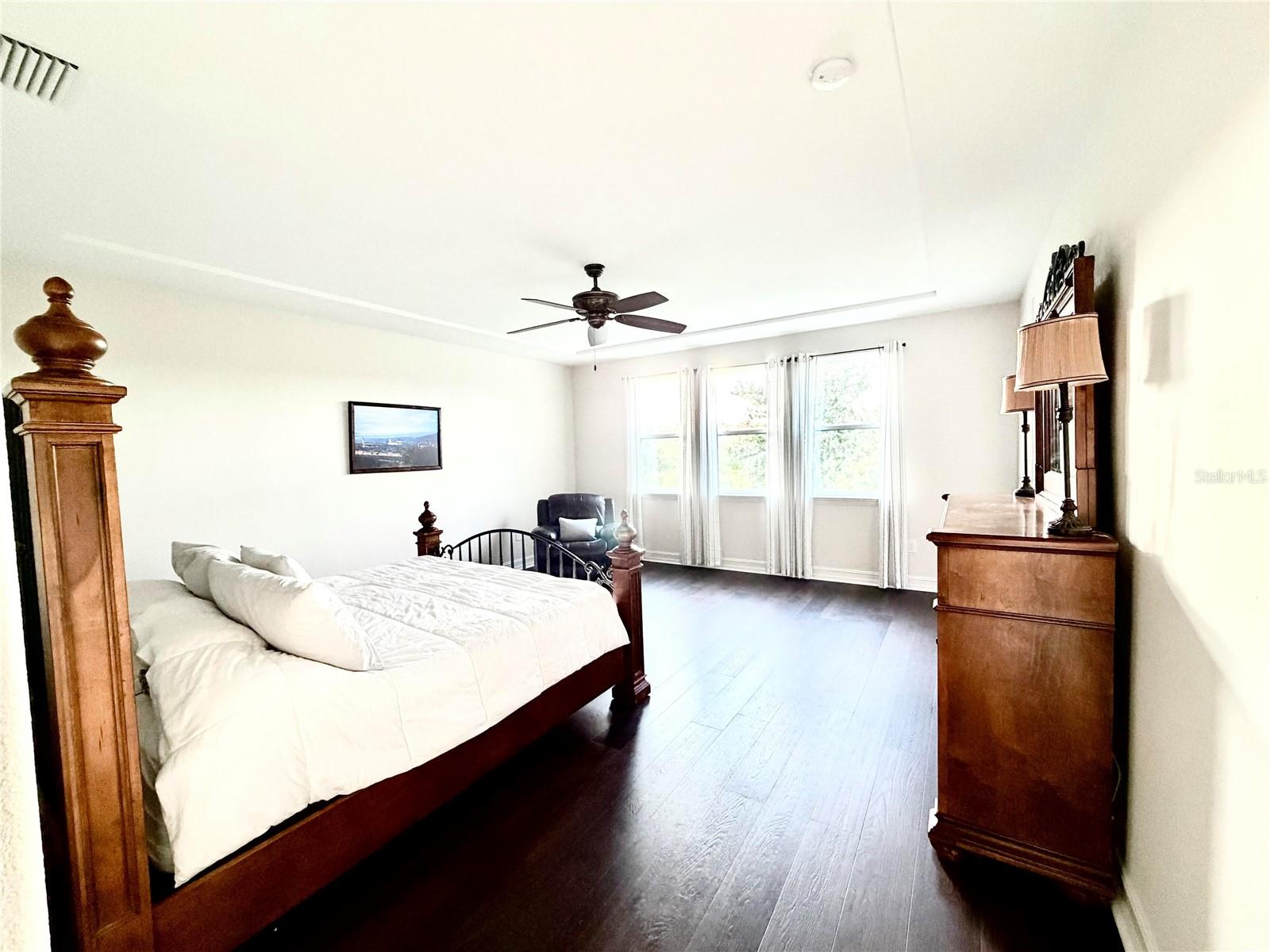 Image 28 of 50 For 1879 Whitewillow Drive