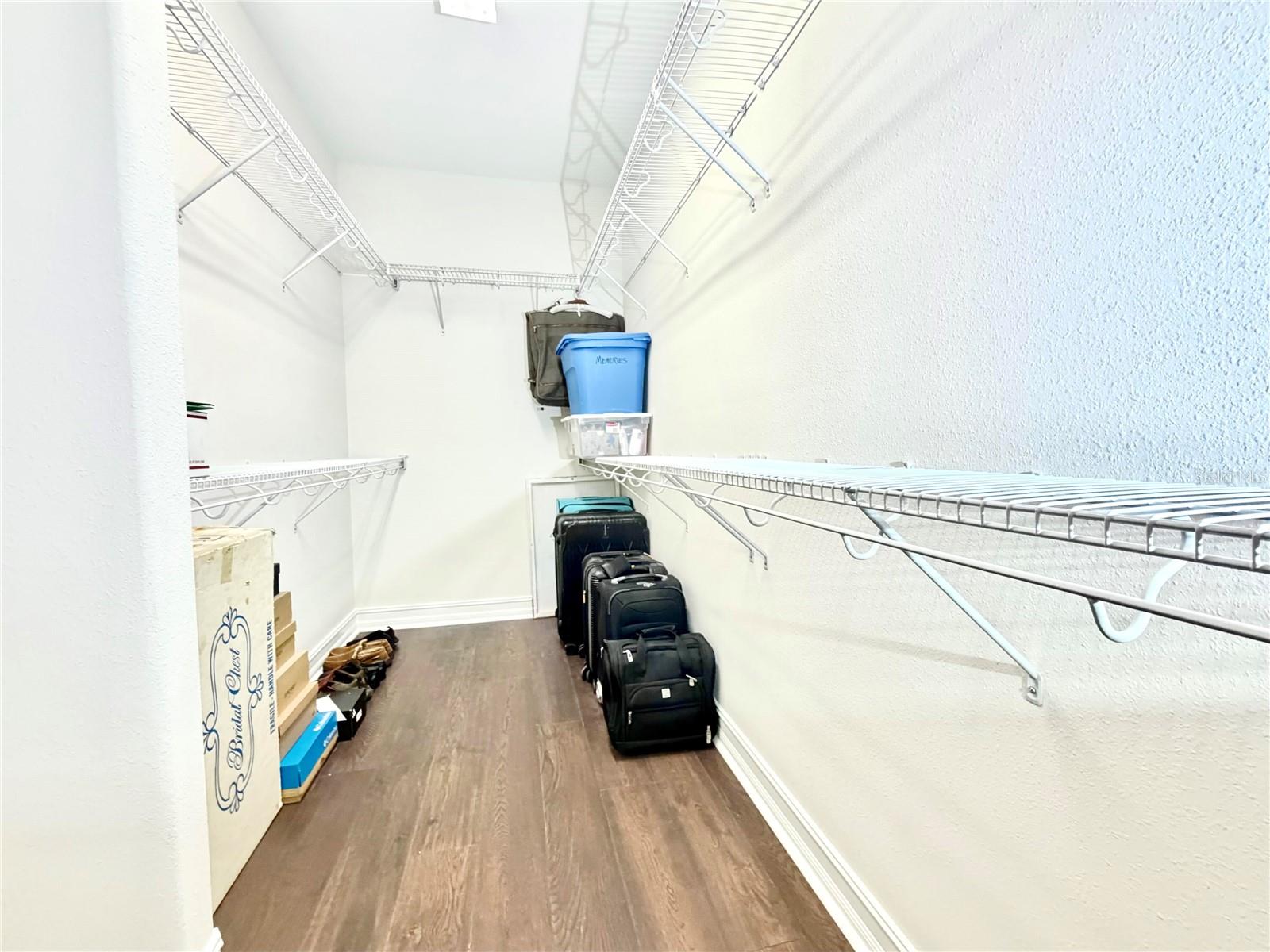 Image 38 of 50 For 1879 Whitewillow Drive