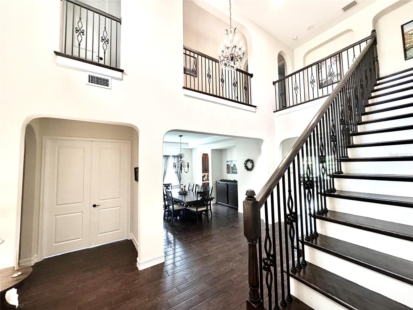 Image 9 of 50 For 1879 Whitewillow Drive