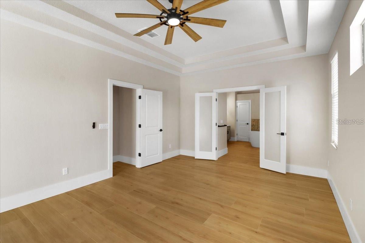 Image 21 of 49 For 14024 Cherry Bush Court