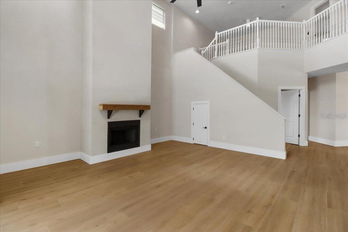 Image 3 of 49 For 14024 Cherry Bush Court