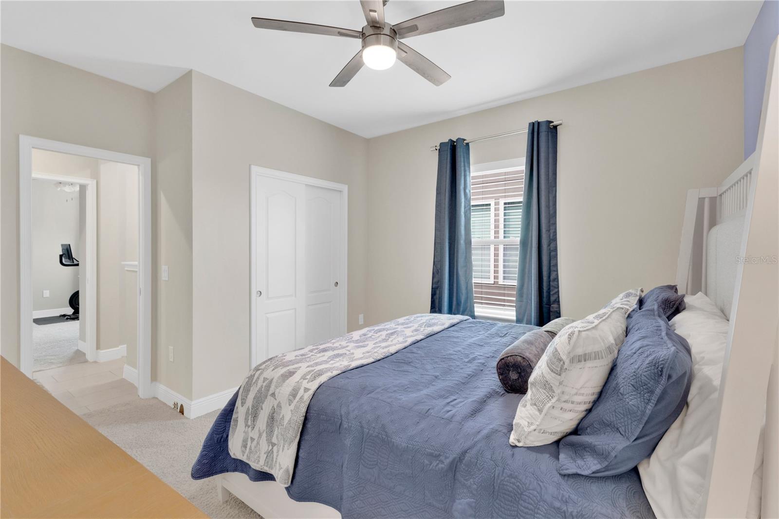 Image 20 of 35 For 8796 Peachtree Park Court