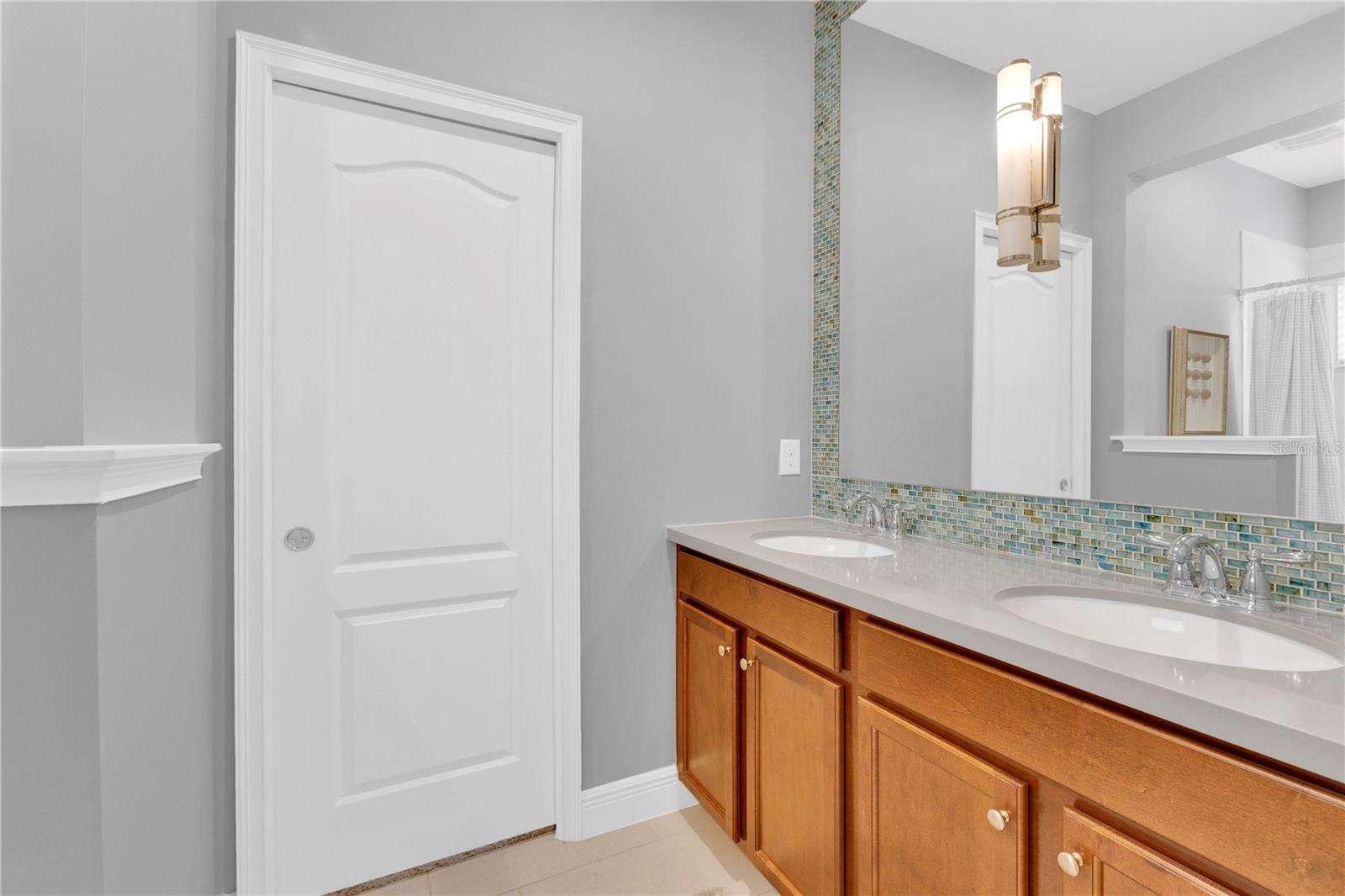 Image 22 of 35 For 8796 Peachtree Park Court