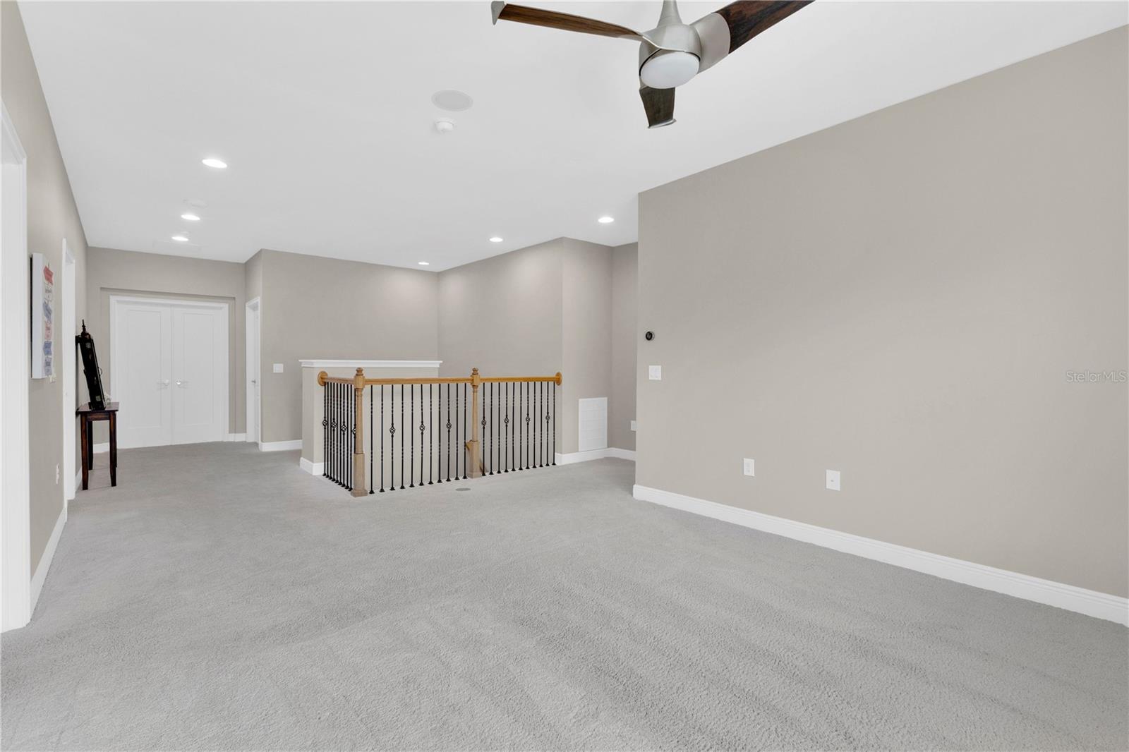 Image 25 of 35 For 8796 Peachtree Park Court