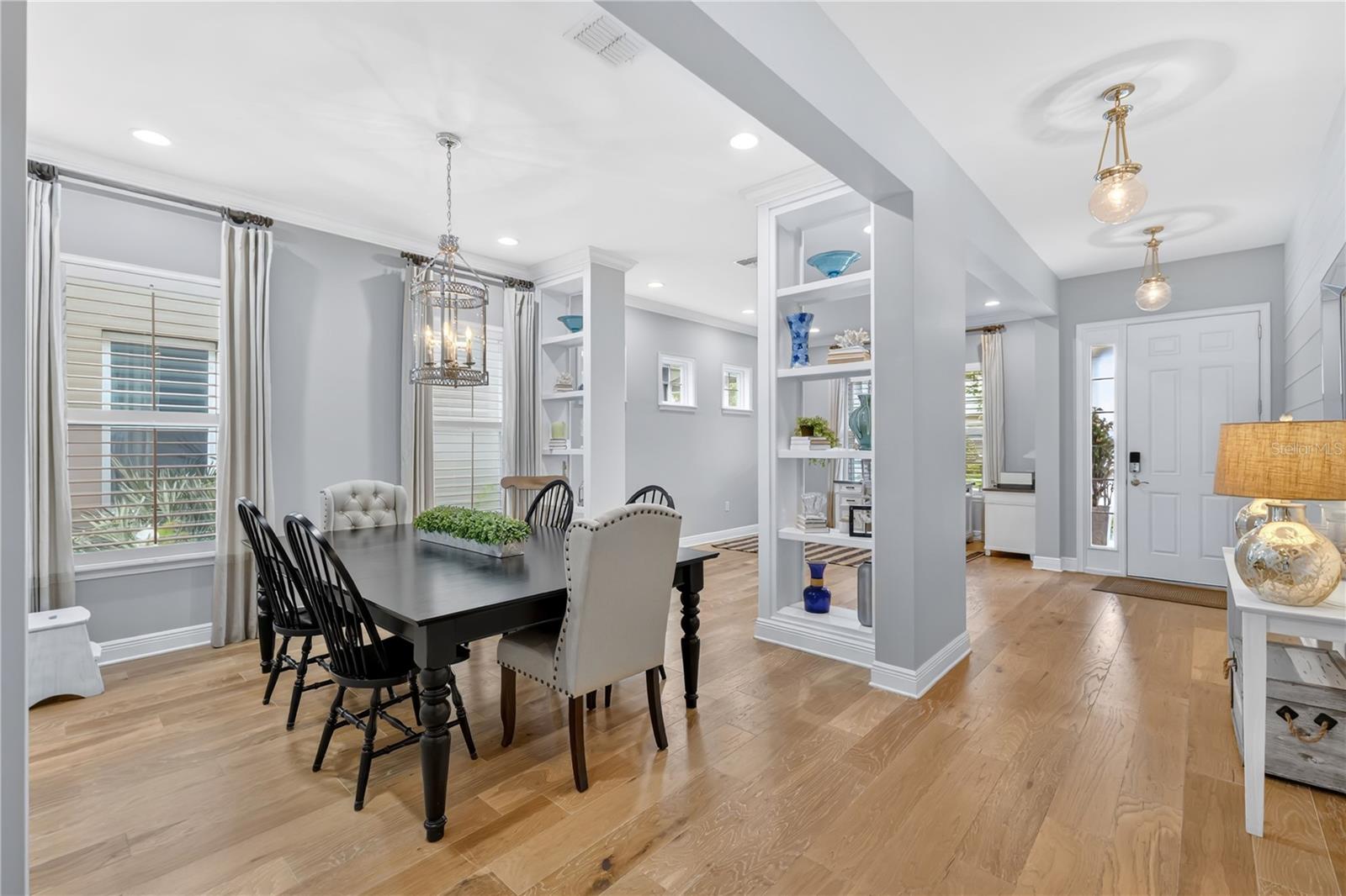 Image 3 of 35 For 8796 Peachtree Park Court