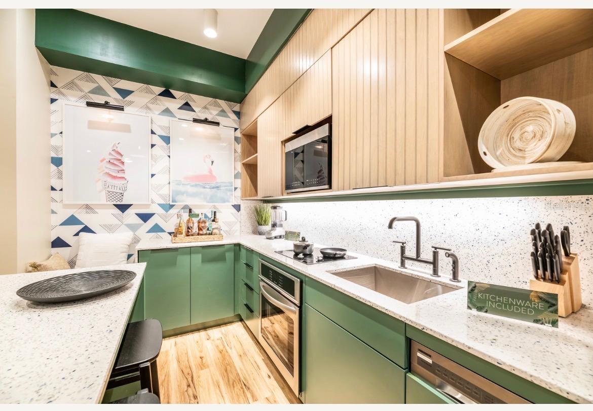 Image 5 of 12 For 3151 Sunset Walk Drive 402