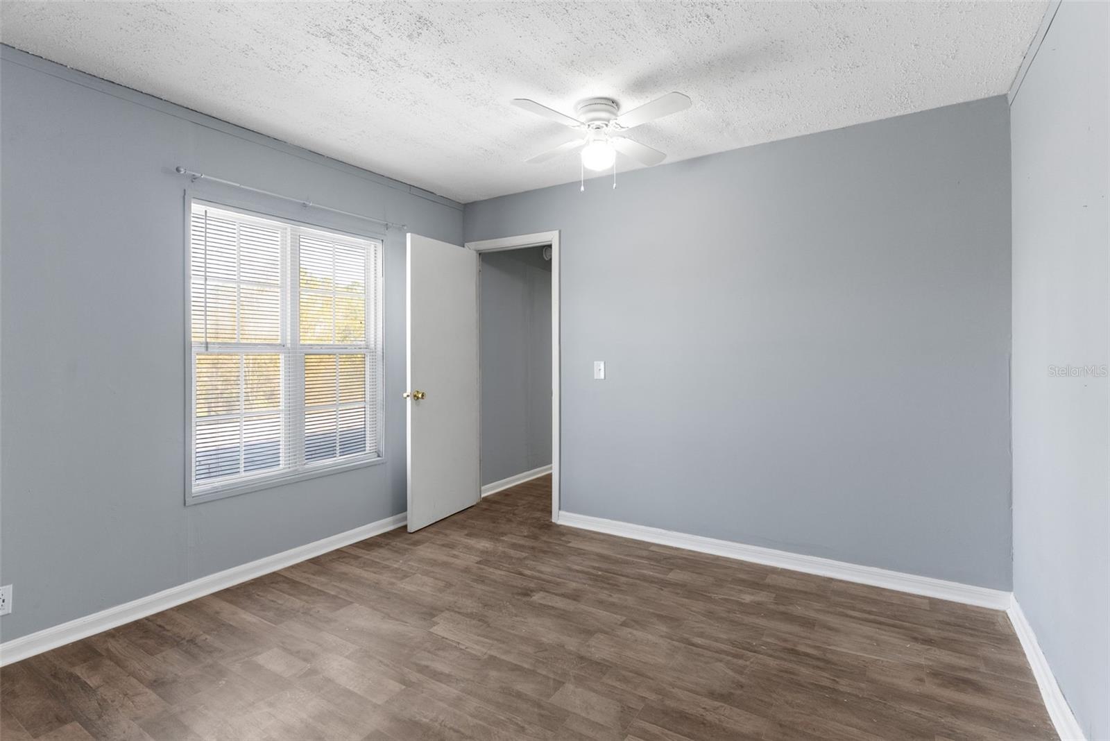 Image 31 of 40 For 16727 91st Street