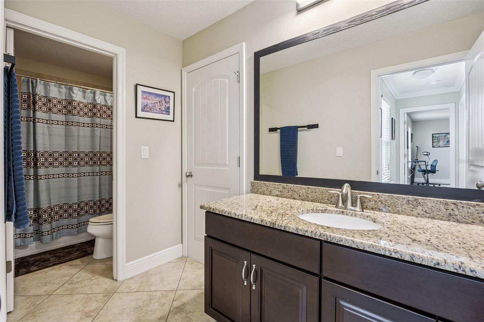 Image 28 of 42 For 7720 Summerlake Pointe Boulevard