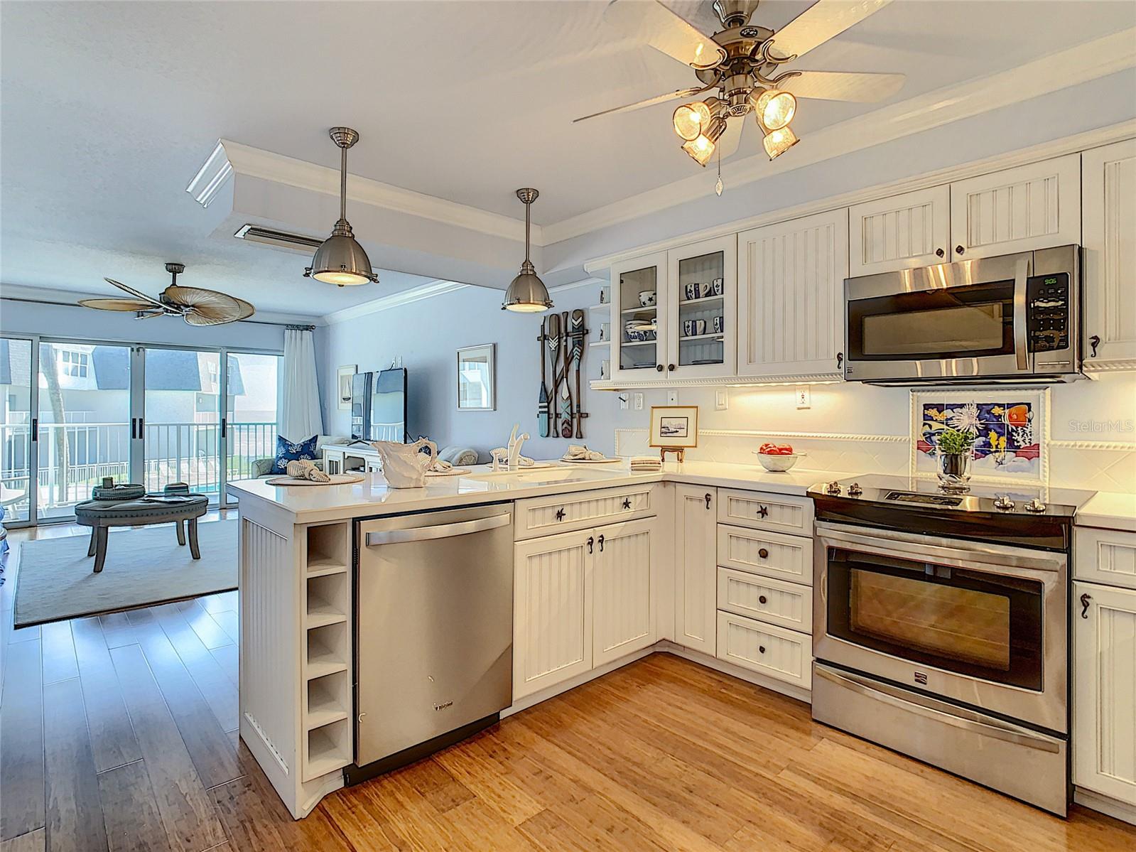 Image 10 of 23 For 4831 Saxon Drive 2100