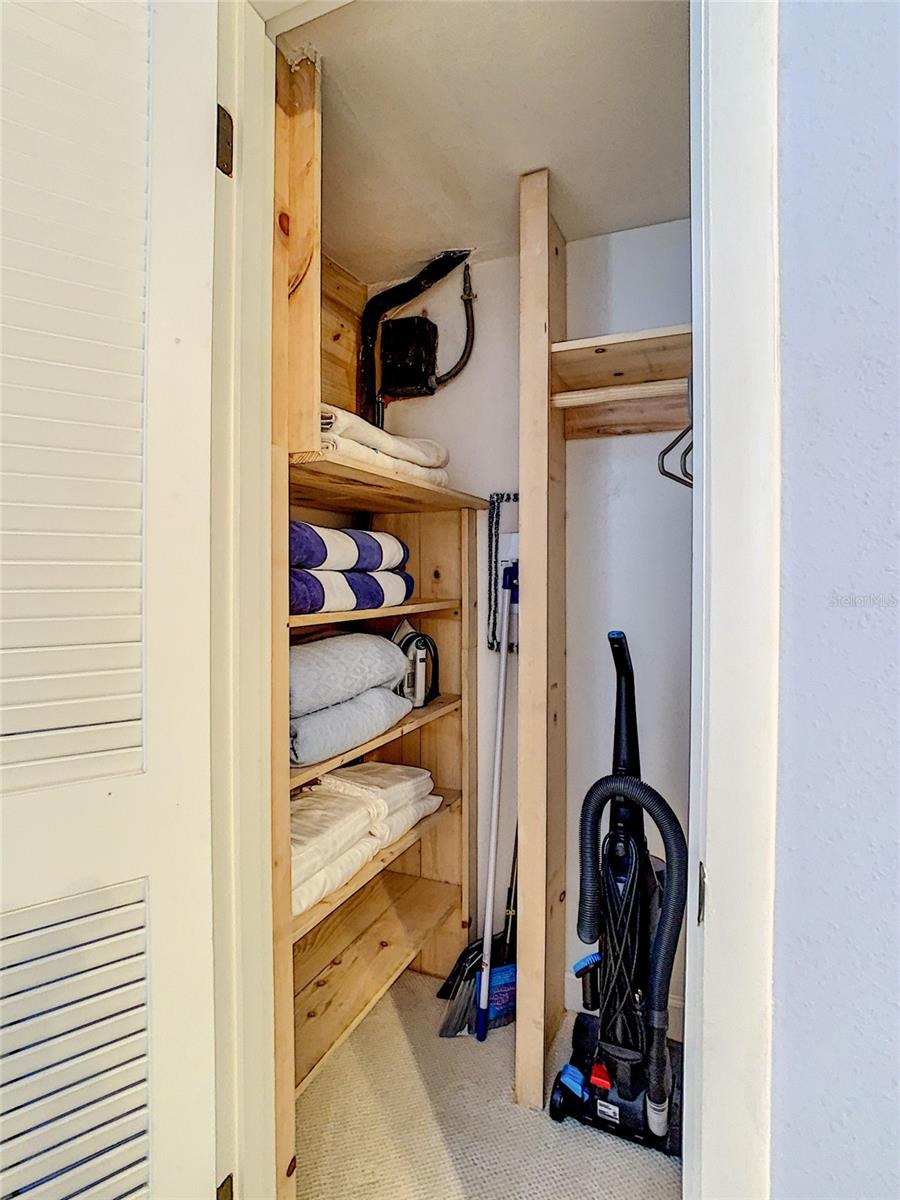 Image 23 of 23 For 4831 Saxon Drive 2100