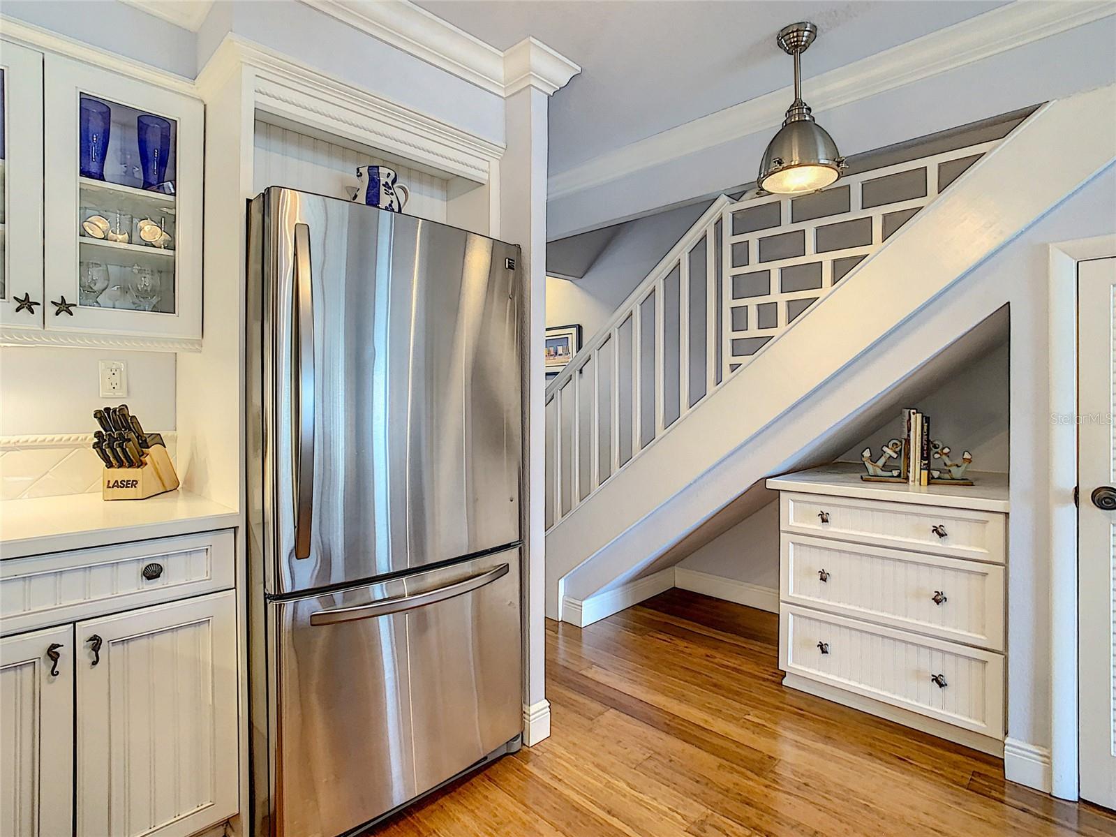 Image 8 of 23 For 4831 Saxon Drive 2100