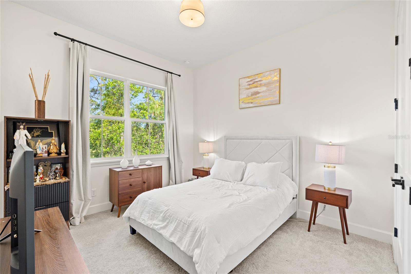 Image 24 of 58 For 2034 Mcmichael Road