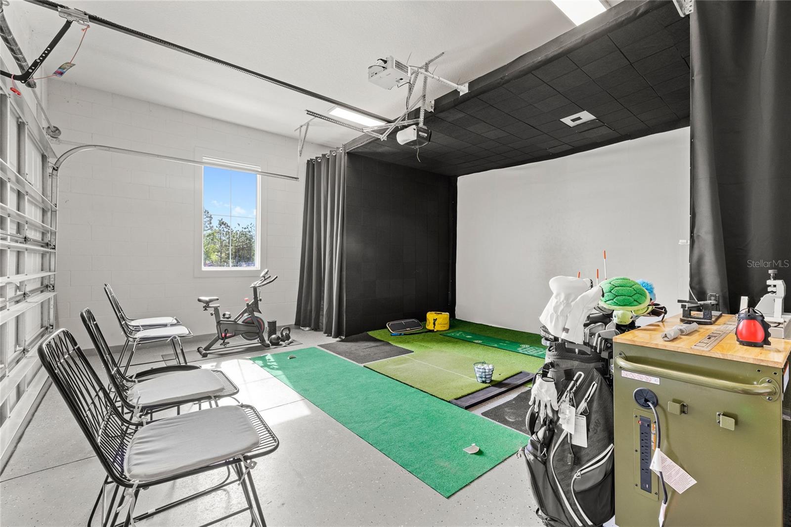 Image 44 of 58 For 2034 Mcmichael Road