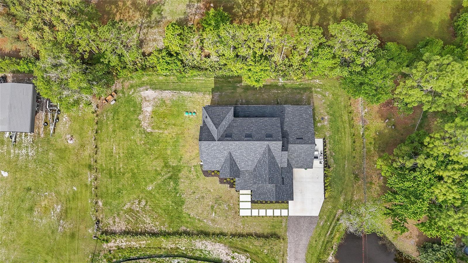 Image 53 of 58 For 2034 Mcmichael Road