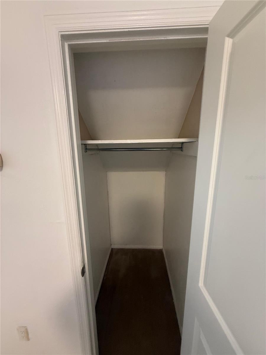 Image 15 of 15 For 507 39th Road 315